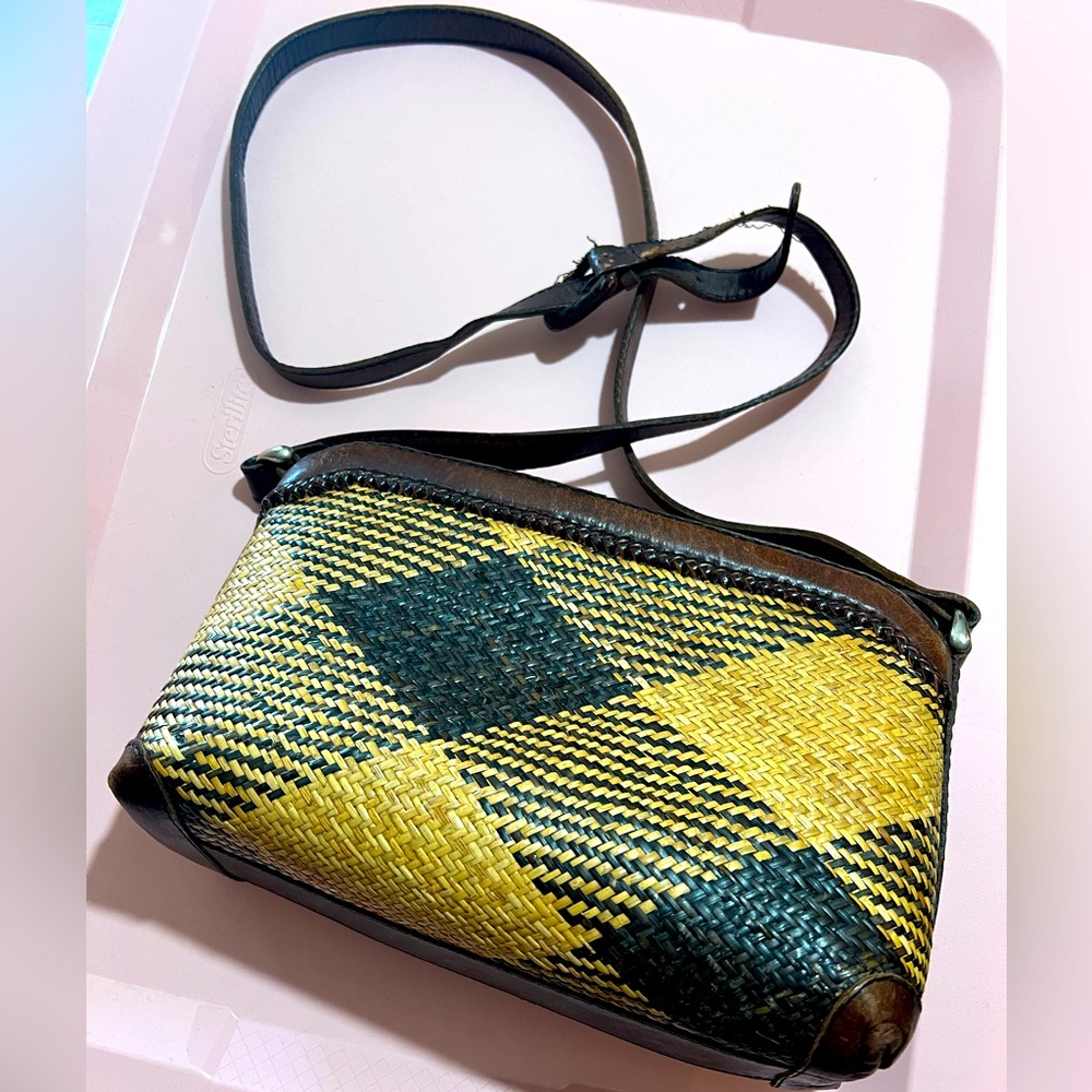 Vintage Elliot Lucca Woven Wicker Leather Crossbody Bag